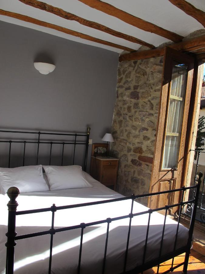 Casa Barria Hotel Pradoluengo Ngoại thất bức ảnh