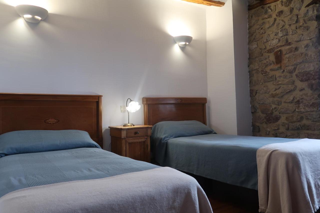 Casa Barria Hotel Pradoluengo Ngoại thất bức ảnh